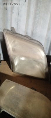 Ford transit coonect sağ ön far