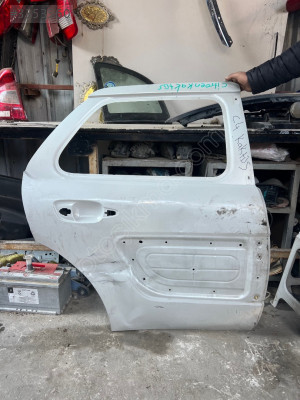 Citroen C4 cactus çıkma arka sağ kapı