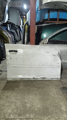 Audi A3 sağ ön kapı