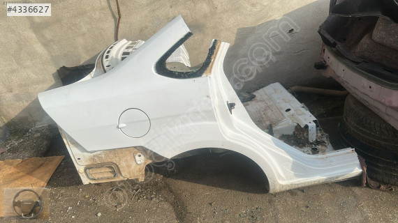 FORD FOCUS 2.5 SEDAN SAĞ ARKA ÇAMURLUK BURSA MG