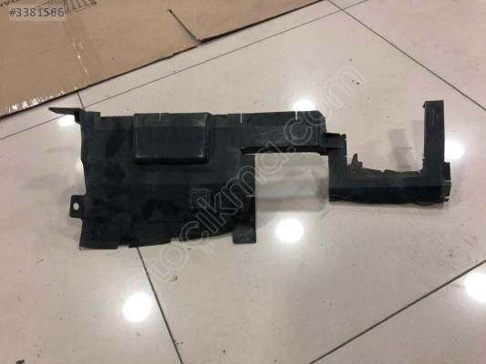 CHERY TİGGO 8 SAĞ HAVA DEFLEKTÖRÜ 302000904AA