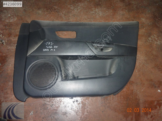 MAZDA 3 2004 ÇIKMA SAĞ ÖN KAPI DÖŞEMESİ