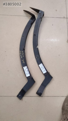 Dodge Nitro çıkma sağ  sol arka kapı alt bakalit 1143281