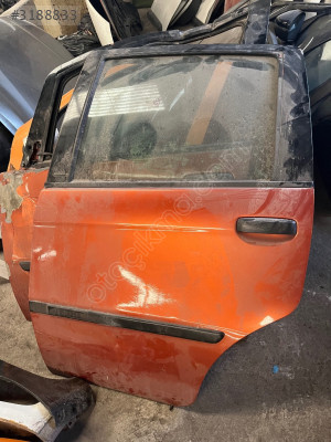 Fiat idea çıkma orijinal sol arka kapı