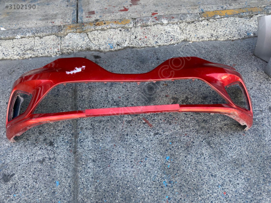 Renault Clio 5 orijinal ön tampon