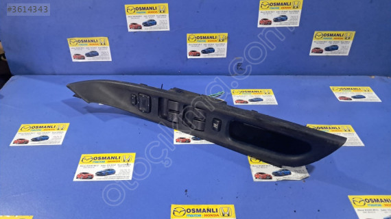 Mazda 6  Dörtlü Cam Düğmesi