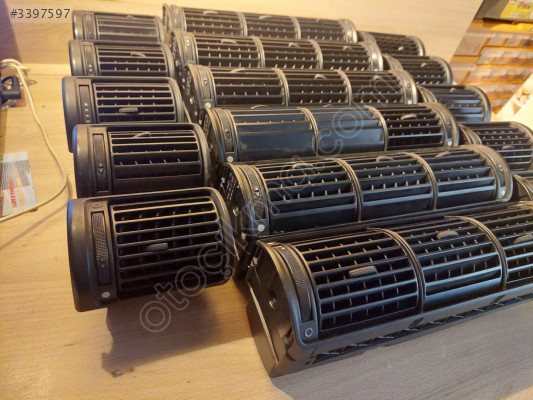 AUDI A4 B5 HAVALANDIRMA IZGARA SET