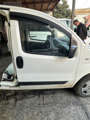 Fiorino sağ ön kapı dolu