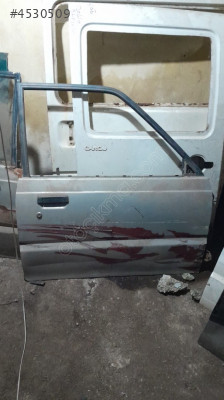 Mazda b2500 1998 model sağ ön kapı