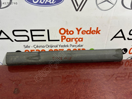 FORD FOCUS 2 SAĞ Ön Kapı EŞİĞİ Bakaliti 4M51 R13200 A