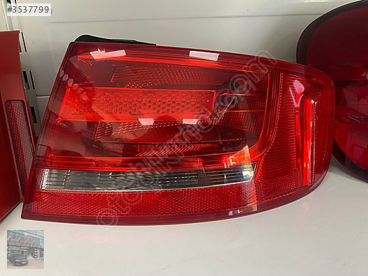 2008-2012 AUDİ A4 SAĞ DIŞ STOP LEDSİZ