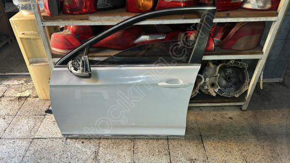 2015-2019 WV PASSAT BEYAZ SOL ÖN KAPI ORJ ÇIKMA