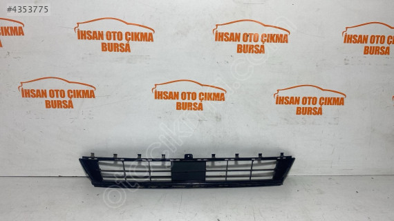 19 Ford Focus Mk4 Ön Tampon Üst Izgara Orijinal NX7B-17K945-A REF