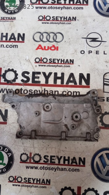 55574202 Opel Astra J 1.6 dizel trıger zincir kapağı