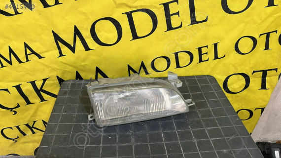 TOYOTA COROLLA SAĞ ÖN FAR