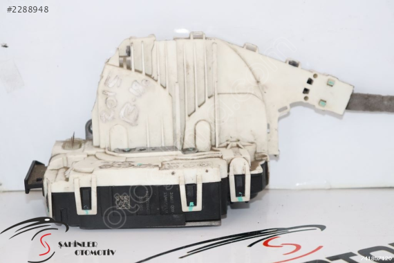 ML A166 W117 W156 W166 W176 W242 W246 SAĞ ÖN KAPI KİLİDİ