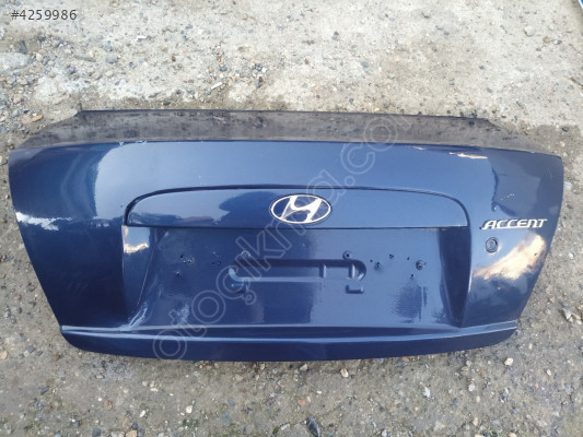 Hyundai Accent Era Arka Bagaj Kapağı