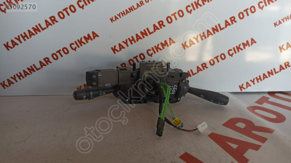 RENAULT CLİO 4 SİNYAL KOLU