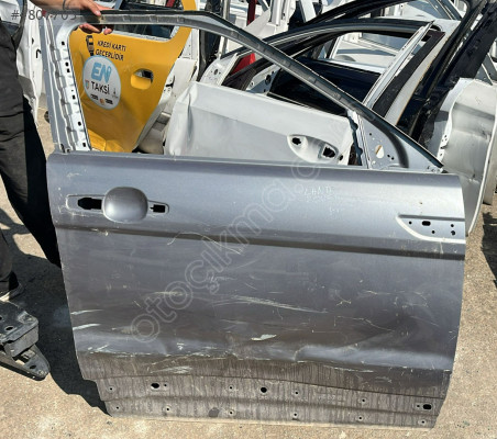 LAND ROVER SAĞ ÖN KAPI