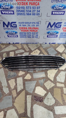 2013 SONRASI FORD FİESTA SIFIR TAMPON PANJURU ÜST