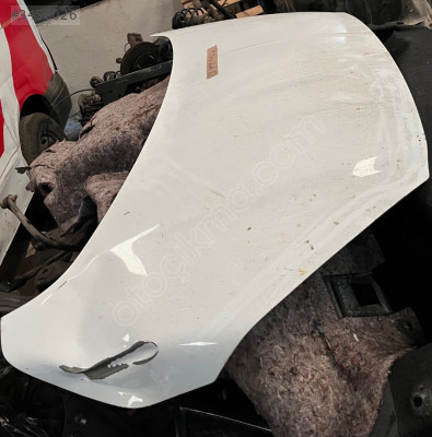 Ford Courier ön kaput çıkma orijinal