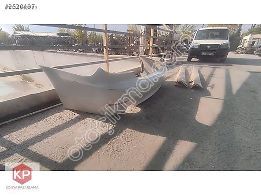 BMW E60 arka tampon