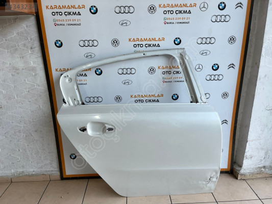 PEUGEOT 508 SAĞ ARKA KAPI ORJİNAL SEDEF BEYAZ