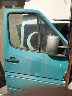Mercedes Sprinter 1997-2006 Çıkma Sağ Ön Kapı