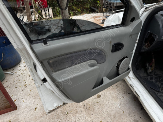 Dacia Logan Kapı Döşemesi Takım Gri