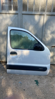 RENAULT KANGO 2 SAĞ ÖN KAPI