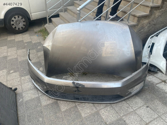 VOLKSWAGEN CADDY ÖN TAMPON KAPUT