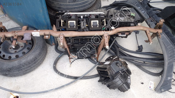 BMW F10 5.20D N47 KALORİFER KUTUSU ASEL OTO
