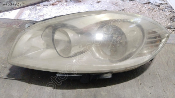 FİAT LINEA SOL ÖN FAR ÇEVİK OTO ÇIKMA