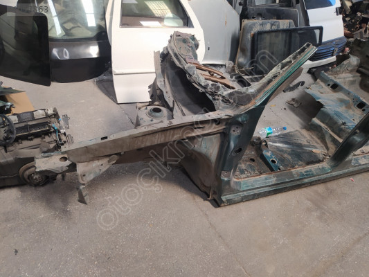 ÇIKMA VW POLO HB SOL ÖN ÇEYREK KESME KUPA