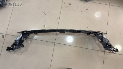 MERCEDES E SERİ W214 ÖN DESTEK BRAKETİ 2148852000