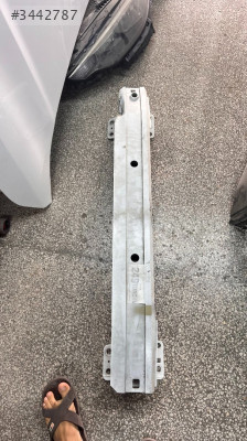 FORD FOCUS 4 ÖN TAMPON DEMİRİ ORJİNAL ÇIKMA
