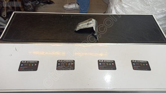 VOLKSWAGEN GOLF SAĞ ÖN ÇAMURLUK SACI