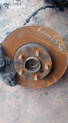 FORD FOCUS 2,5 SAĞ TAŞIYICI
