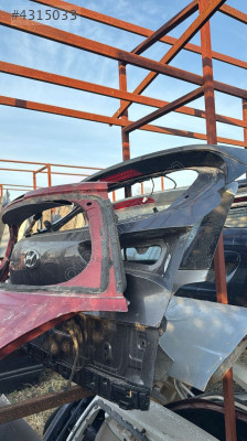 Tucson bagaj kapağı