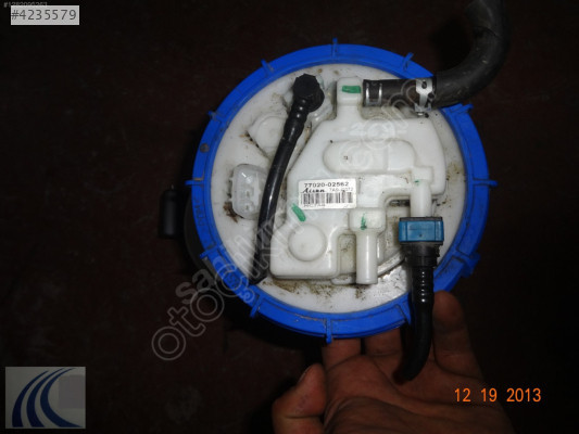 TOYOTA COROLLA 2017 ÇIKMA BENZİN POMPASI