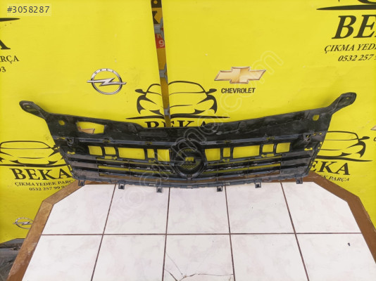 OPEL ASTRA H ÖN PANJUR IZGARASI ÇIKMA ORJİNAL YEDEK PARÇA