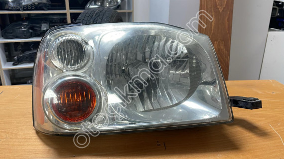 2005 MODEL NİSSAN SKYSTAR HATASIZ ORJ ÇIKMA SAĞ FAR