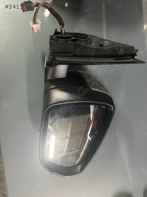 Peugeot 5008 sağ ayna katlanır