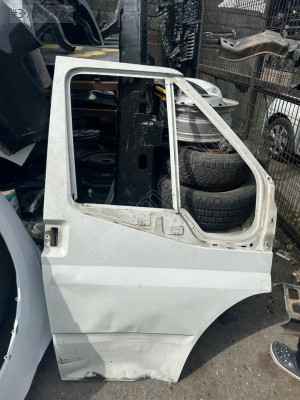 MİRİM OTODAN FORD TRANSİT SAĞ ÖN KAPI