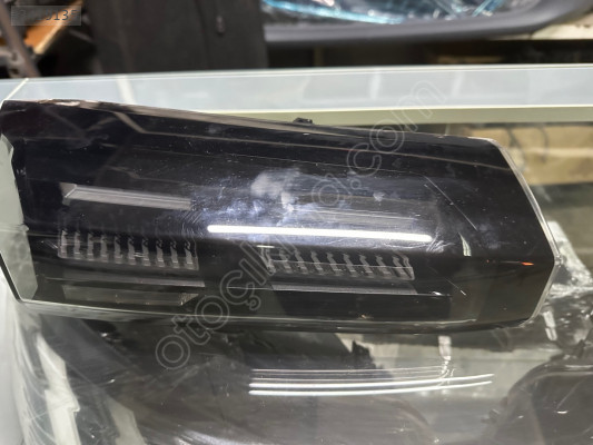 Peugeot 2008 bagaj stop sağ
