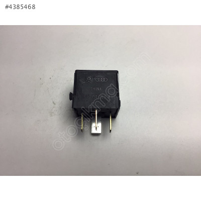 Volkswagen Golf Jetta Passat Audi A6 Çok Amaçlı Röle 4H0951253A