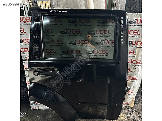 DODGE NİTRO SAĞ ARKA KAPI ÜÇEL OTO ÇIKMA BURSA