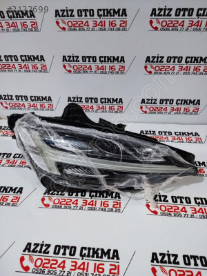 S60 2022 SAĞ FAR ORJİNAL ÇIKMA
