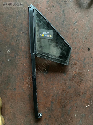 CLİO 4 SAĞ ARKA KELEBEK CAMI ÇIKMA ORJİNAL