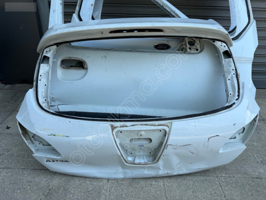 OPEL ASTRA J HB ÇIKMA ORJİNAL BAGAJ KAPAĞI KD